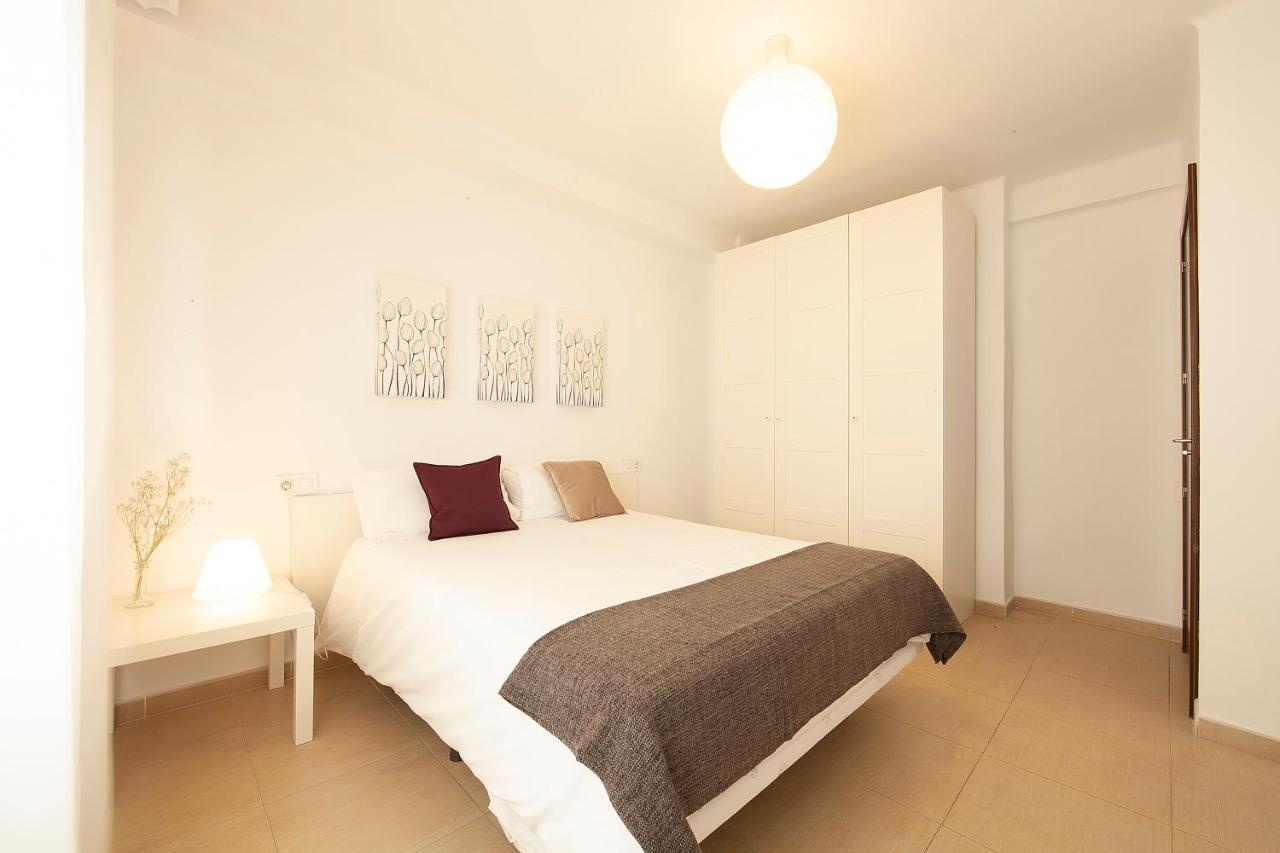 Homeabout La Merced Flats Apartment