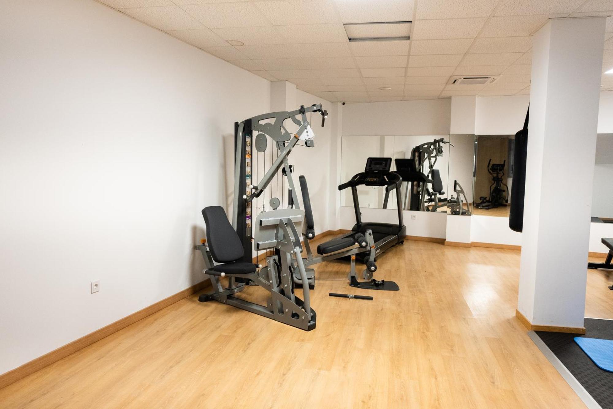 Homeabout La Merced Flats Apartment